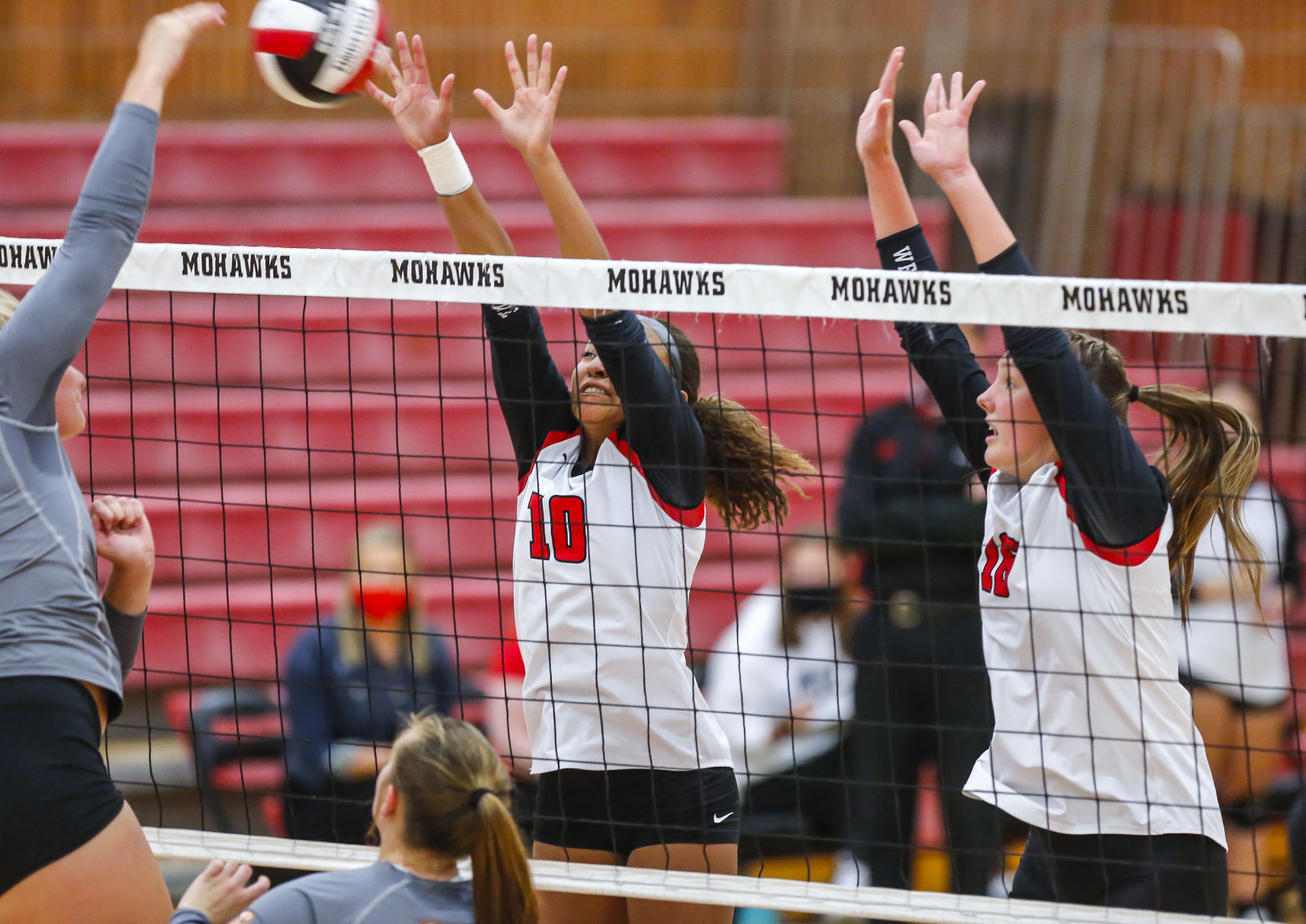 Mason City VBall Triangular 11